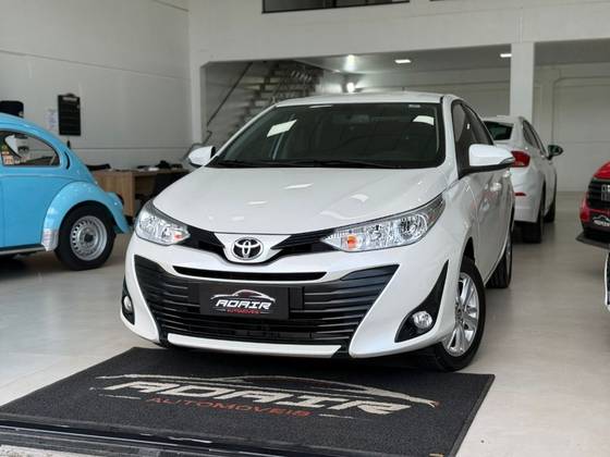 TOYOTA YARIS 1.5 16V FLEX SEDAN XL PLUS TECH MULTIDRIVE
